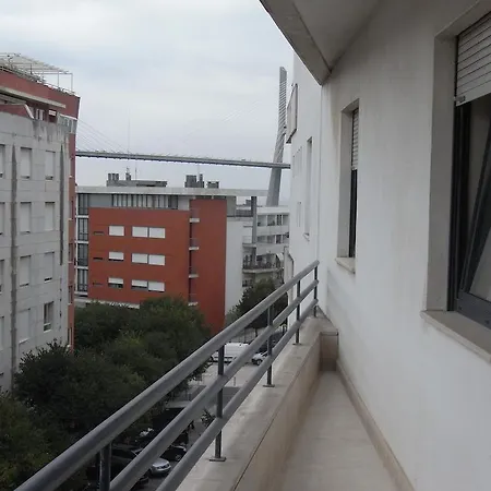 Mary * Lisbon