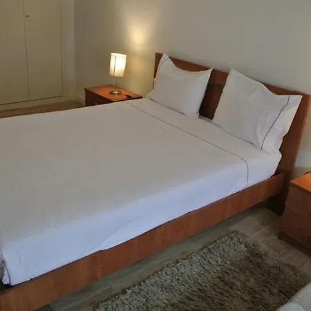 Mary Apartment Lissabon